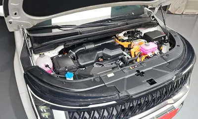 Kia Canival 2025, 9678 км, за 36400.32 USD - фото 6