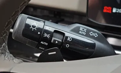 Kia Canival 2025, 9678 км, за 36400.32 USD - фото 29