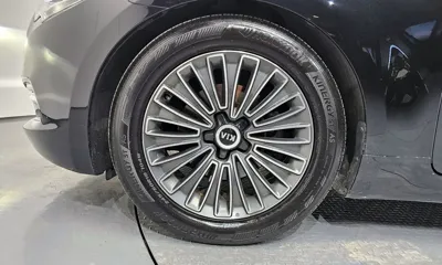 Kia K9 2013, 148148 км, за 4883.76 USD