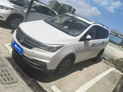 Baojun 730 · 2018 год