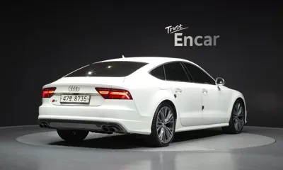 Audi A7 2016, 112140 км, за 12945.63 USD