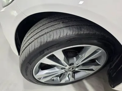 Mercedes-Benz C-Class 2018, 67958 км, за 11661.24 USD - фото 19