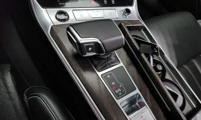 Audi A6 2022, 28975 км, за 27750.24 USD - фото 9