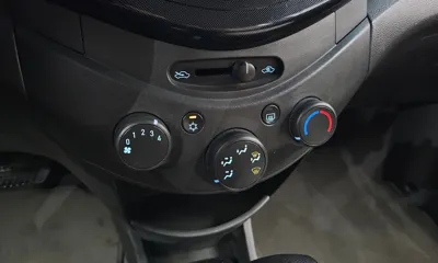 ChevroletGMDaewoo Spark 2012, 62063 км, за 1969.28 USD - фото 32