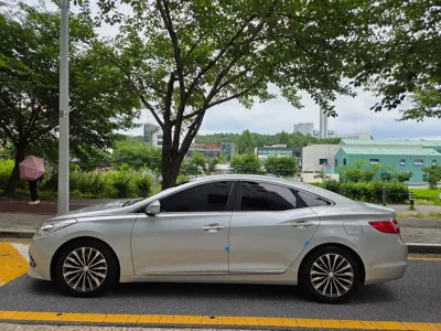 Hyundai Grandeur 2013, 166750 км, за 3843.65 USD - фото 11