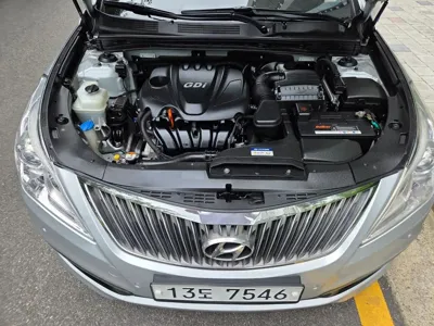 Hyundai Grandeur 2013, 166750 км, за 3843.65 USD - фото 20