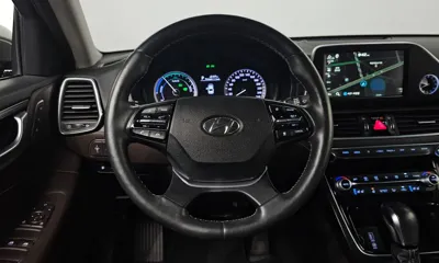 Hyundai Grandeur 2018, 140702 км, за 66096.03 USD - фото 13