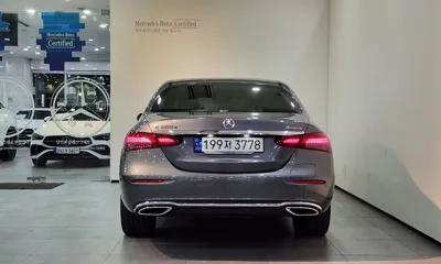 Mercedes-Benz E-Class 2023, 52627 км, за 31714.56 USD