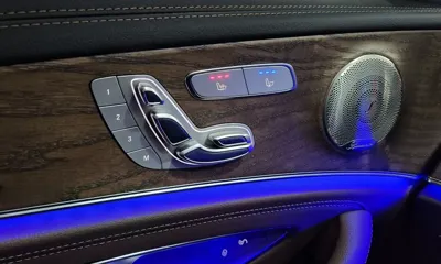 Mercedes-Benz E-Class 2023, 52627 км, за 31714.56 USD - фото 11