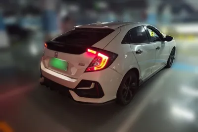 Honda Civic 2021, 76500 км, за 9751 USD - фото 6