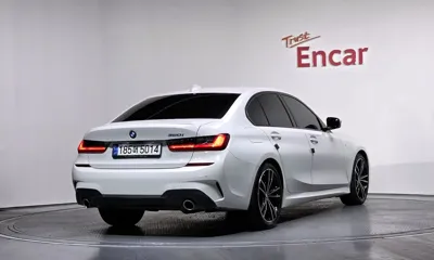 BMW 3-Series 2022, 28467 км, за 24000.27 USD
