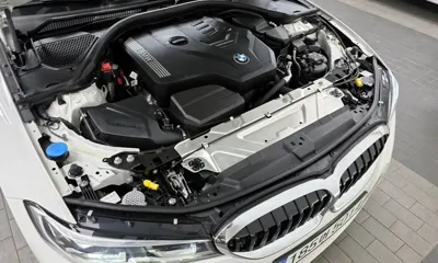 BMW 3-Series 2022, 28467 км, за 24000.27 USD - фото 6