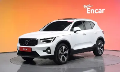 Volvo XC40 · 2024 год