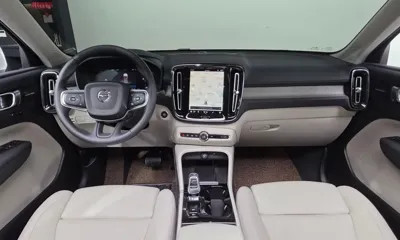 Volvo XC40 2024, 23489 км, за 25287.65 USD - фото 7