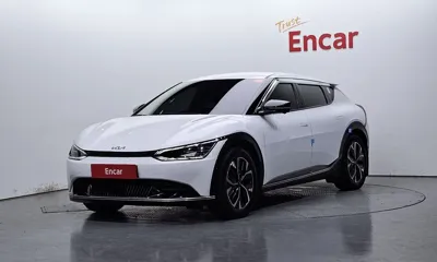 Kia EV6 · 2023 год