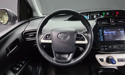Toyota Prius 2018, 159790 км, за 8320.87 USD - фото 12