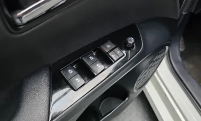 Toyota Prius 2018, 159790 км, за 8320.87 USD - фото 16