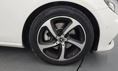 Mercedes-Benz E-Class 2020, 54018 км, за 17395.3 USD