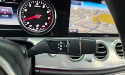 Mercedes-Benz E-Class 2020, 54018 км, за 17255.97 USD - фото 9