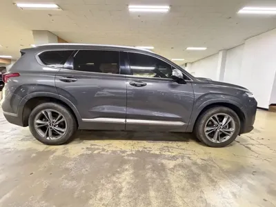 Hyundai Santafe 2019, 173914 км, за 10634.11 USD