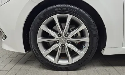Hyundai Grandeur 2017, 43437 км, за 7553.56 USD