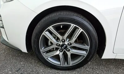 Kia K3 2019, 62642 км, за 10444.03 USD