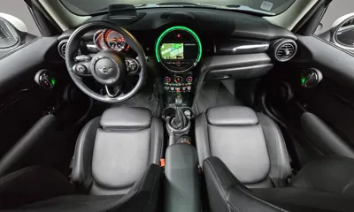 MINI Cooper 2018, 58582 км, за 9751.02 USD - фото 7