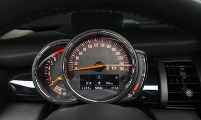 MINI Cooper 2018, 58582 км, за 9751.02 USD - фото 8
