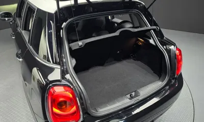 MINI Cooper 2018, 58582 км, за 9751.02 USD - фото 29