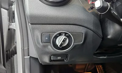 Mercedes-Benz CLA-Class 2018, 97921 км, за 9702.41 USD - фото 18