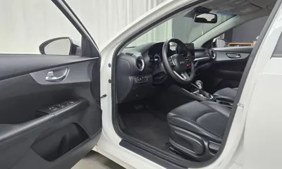 Kia K3 2022, 101131 км, за 8067.48 USD - фото 11