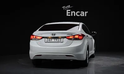 Hyundai Avante 2011, 93878 км, за 2433.57 USD