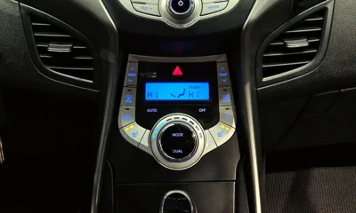 Hyundai Avante 2011, 93878 км, за 2433.57 USD - фото 17