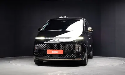 Hyundai Staria