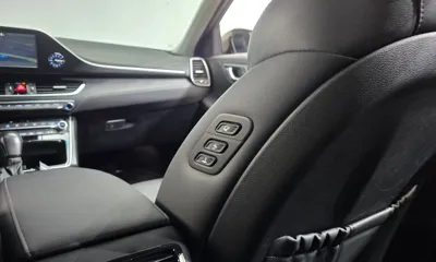 Hyundai Grandeur 2019, 46281 км, за 14260.59 USD - фото 30
