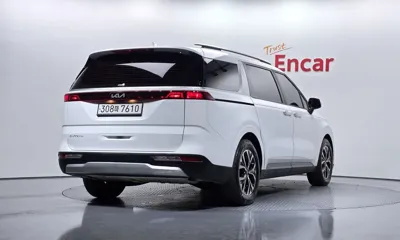 Kia Canival 2023, 34475 км, за 16381.71 USD