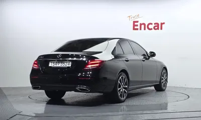 Mercedes-Benz E-Class 2020, 66283 км, за 18839.25 USD