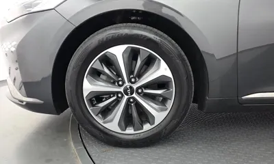 Kia K8 2022, 48013 км, за 17145.69 USD