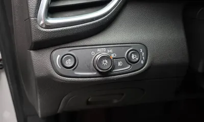 ChevroletGMDaewoo Trax 2017, 149526 км, за 3282.13 USD - фото 18