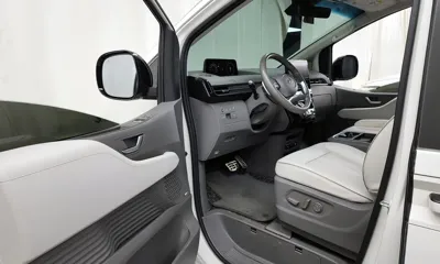 Hyundai Staria 2022, 39330 км, за 31788.05 USD - фото 10