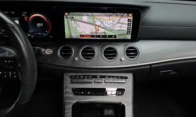 Mercedes-Benz E-Class 2022, 47264 км, за 30255.2 USD - фото 15