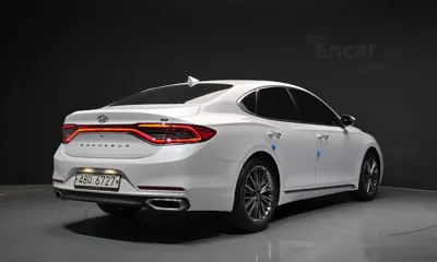 Hyundai Grandeur 2018, 79459 км, за 11921.83 USD
