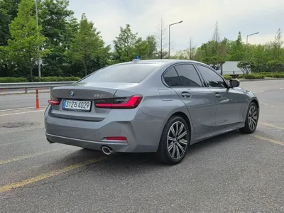BMW 3-Series 2025, 6115 км, за 24702.58 USD