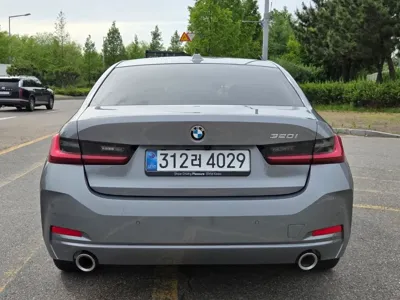 BMW 3-Series 2025, 6115 км, за 24702.58 USD
