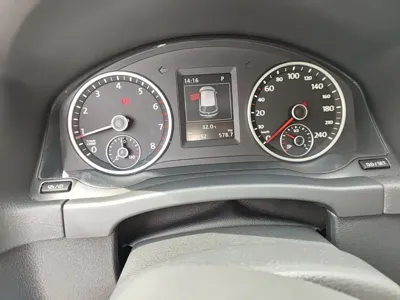Volkswagen Tiguan 2015, 119200 км, за 4401.8 USD - фото 13