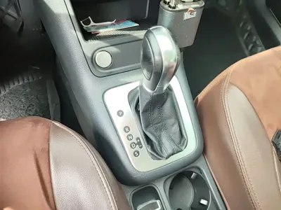 Volkswagen Tiguan 2015, 119200 км, за 4401.8 USD - фото 15