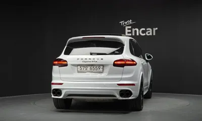 Porsche Cayenne 2017, 85057 км, за 27627.89 USD