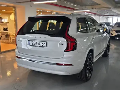 Volvo XC90 2025, 1111 км, за 63429.13 USD