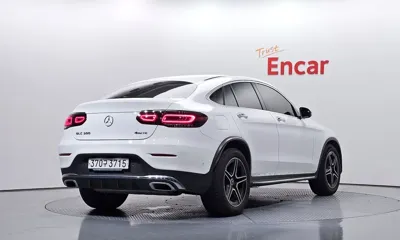 Mercedes-Benz GLC-Class 2020, 95292 км, за 22187.21 USD