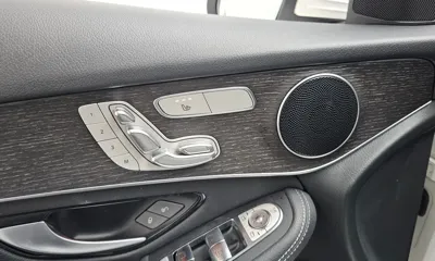 Mercedes-Benz GLC-Class 2020, 95292 км, за 22009.5 USD - фото 20